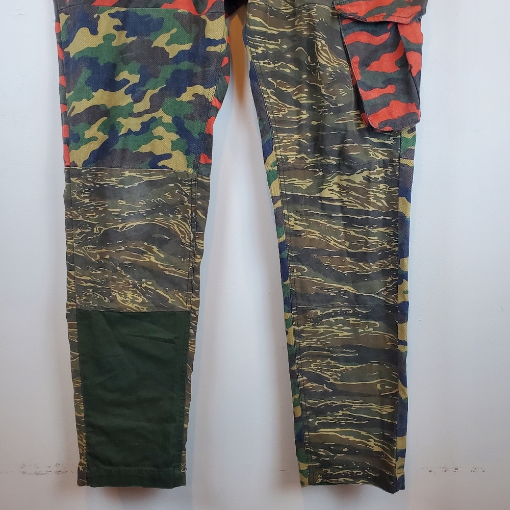 Strivers Row Camp Shield Camo Patchwork Cargo Pan… - image 4